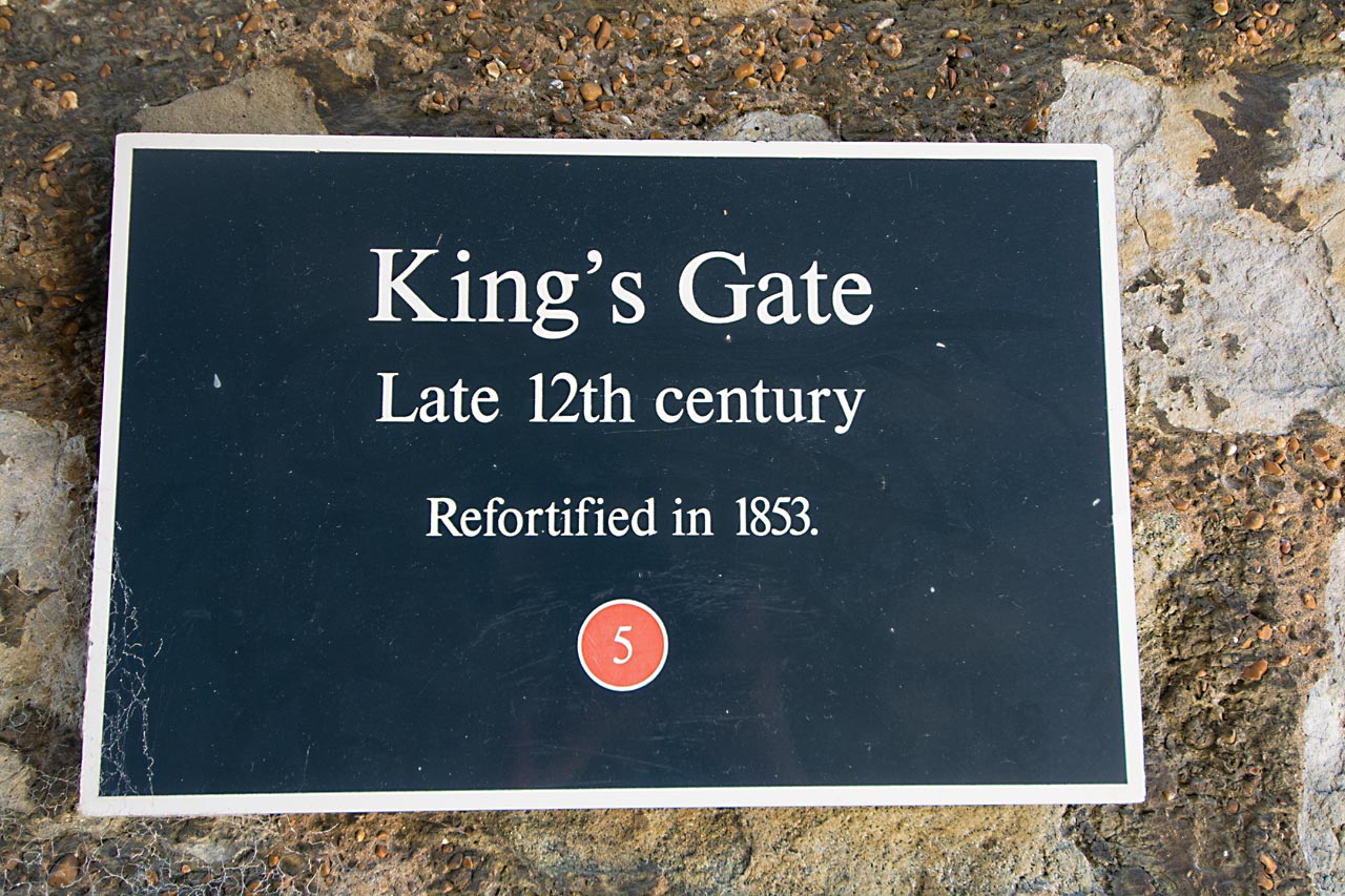 Dover Castle Schild King's Gate